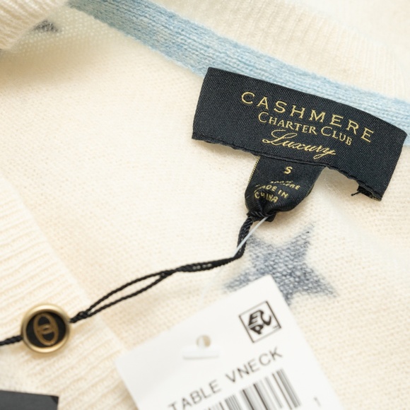 Charter Club - 100% Cashmere Star Sweater - Picture 4 of 7